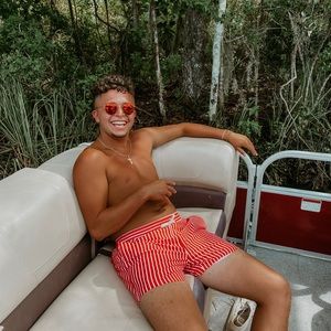 Meet your Posher, Diego